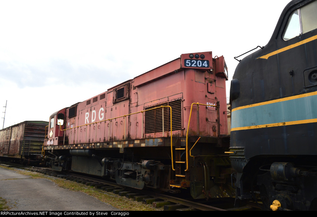 RDG 5204 in Green Bay & Western Livery